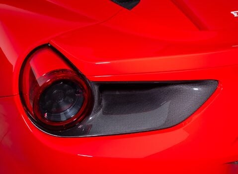 Ferrari 488 SPIDER 40