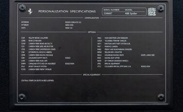 Ferrari 488 SPIDER 41