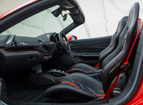 Ferrari 488 SPIDER 20