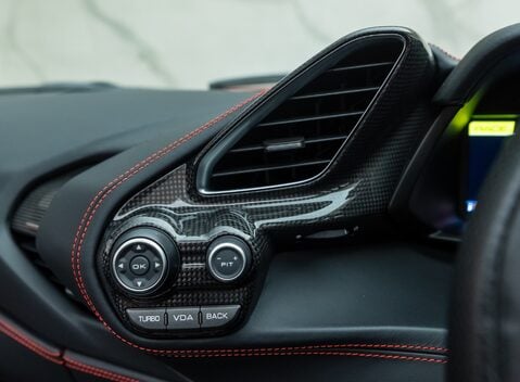 Ferrari 488 SPIDER 23