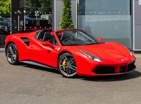 Ferrari 488 SPIDER 2