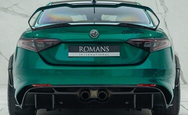 Alfa Romeo Giulia GTAm 8