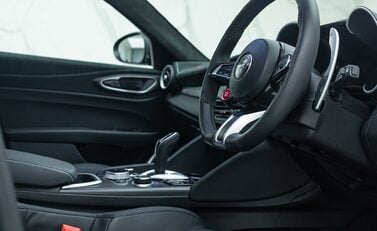 Alfa Romeo Giulia GTAm 13