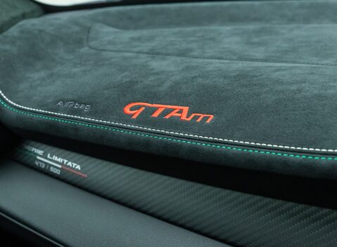 Alfa Romeo Giulia GTAm 24