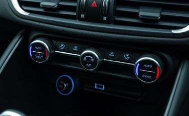 Alfa Romeo Giulia GTAm 26