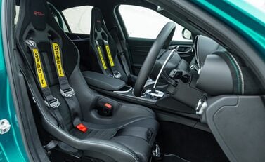 Alfa Romeo Giulia GTAm 14