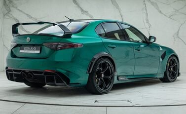 Alfa Romeo Giulia GTAm 6