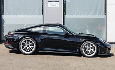 Porsche 911 S/T 3