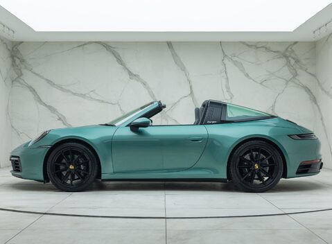 Porsche 911 Targa 4 (992) 6