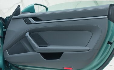 Porsche 911 Targa 4 (992) 27