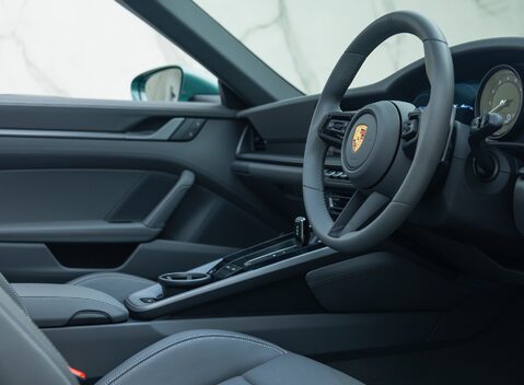 Porsche 911 Targa 4 (992) 16