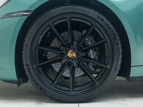 Porsche 911 Targa 4 (992)