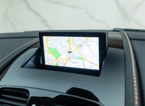 Aston Martin V12 Vantage S 19