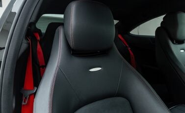 Mercedes-Benz C63 AMG Black Series 15