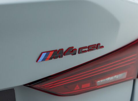 BMW M4 CSL 42