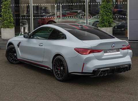 BMW M4 CSL 4