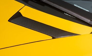 Lamborghini Aventador LP 700-4 ROADSTER 36