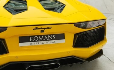 Lamborghini Aventador LP 700-4 ROADSTER 33