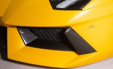 Lamborghini Aventador LP 700-4 ROADSTER 35