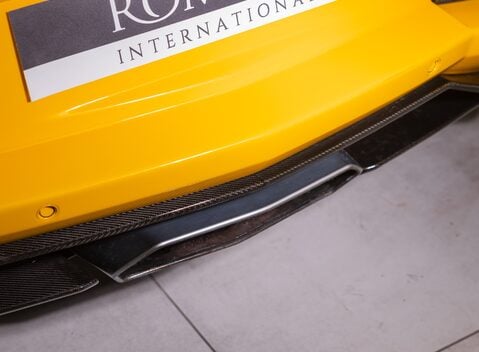 Lamborghini Aventador LP 700-4 ROADSTER 44