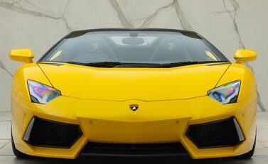 Lamborghini Aventador LP 700-4 ROADSTER 10