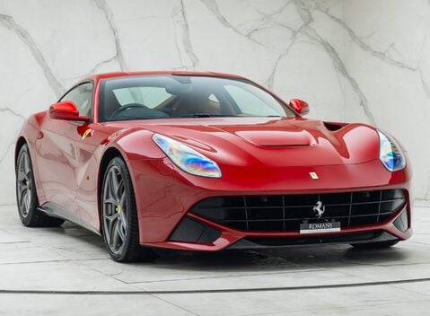Ferrari F12 Berlinetta 9