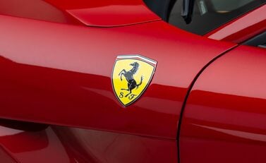 Ferrari F12 Berlinetta 31