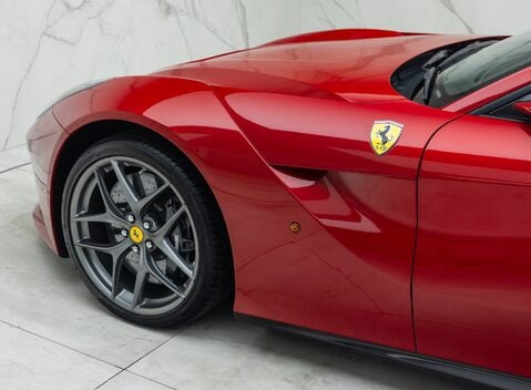 Ferrari F12 Berlinetta 30