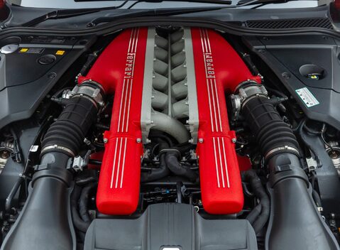 Ferrari F12 Berlinetta 38