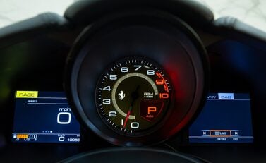 Ferrari F12 Berlinetta 18