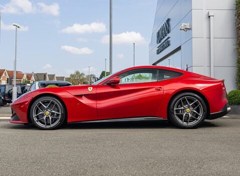 Ferrari F12 Berlinetta 3