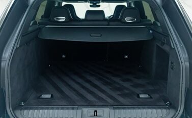 Land Rover Range Rover Sport SVR Urban 44