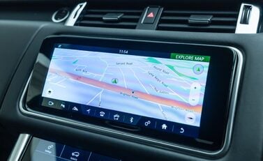 Land Rover Range Rover Sport SVR Urban 22