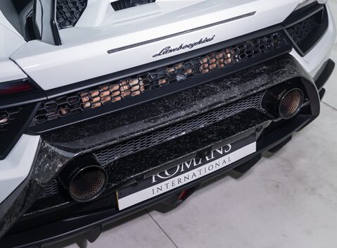 Lamborghini Huracan Spyder LP 640-4 PERFORMANTE 40