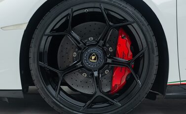 Lamborghini Huracan Spyder LP 640-4 PERFORMANTE 31