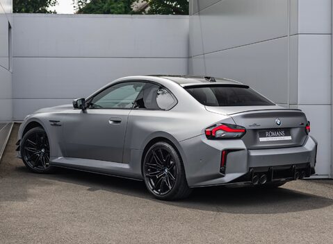 BMW M2 4