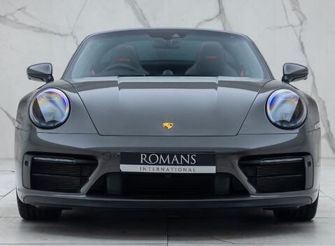Porsche 911 Targa 4 GTS (992) 10