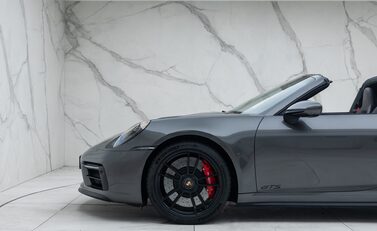 Porsche 911 Targa 4 GTS (992) 44