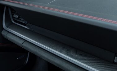 Porsche 911 Targa 4 GTS (992) 30