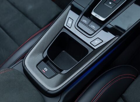 Porsche 911 Targa 4 GTS (992) 32