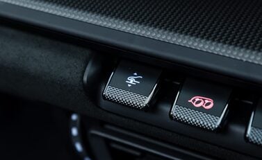 Porsche 911 Targa 4 GTS (992) 28