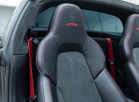 Porsche 911 Targa 4 GTS (992) 20