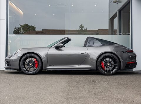 Porsche 911 Targa 4 GTS (992) 3