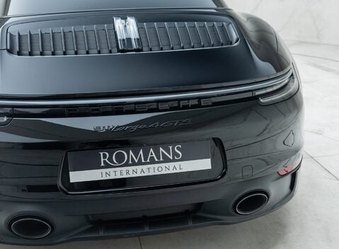 Porsche 911 Targa 4 GTS (992) 34