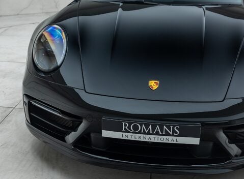 Porsche 911 Targa 4 GTS (992) 33