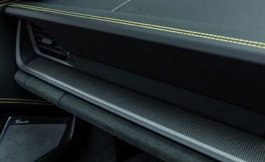 Porsche 911 Targa 4 GTS (992) 27