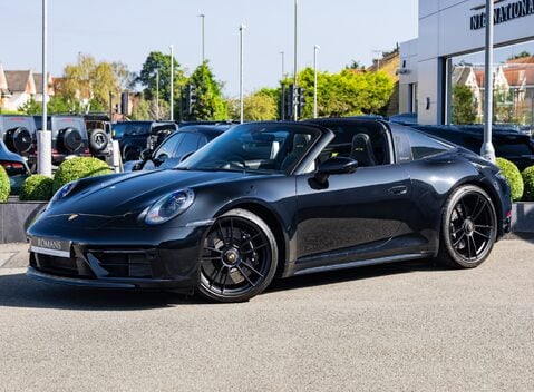 Porsche 911 Targa 4 GTS (992) 2