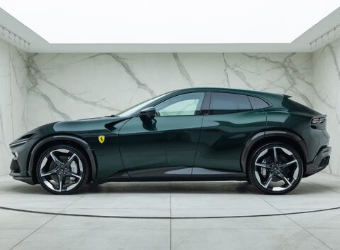 Ferrari Purosangue 5