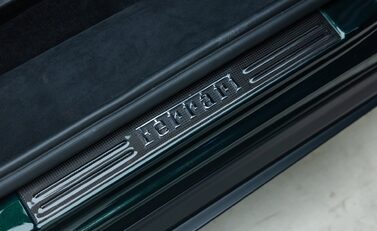 Ferrari Purosangue 30