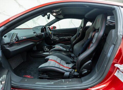 Ferrari 488 Pista 18